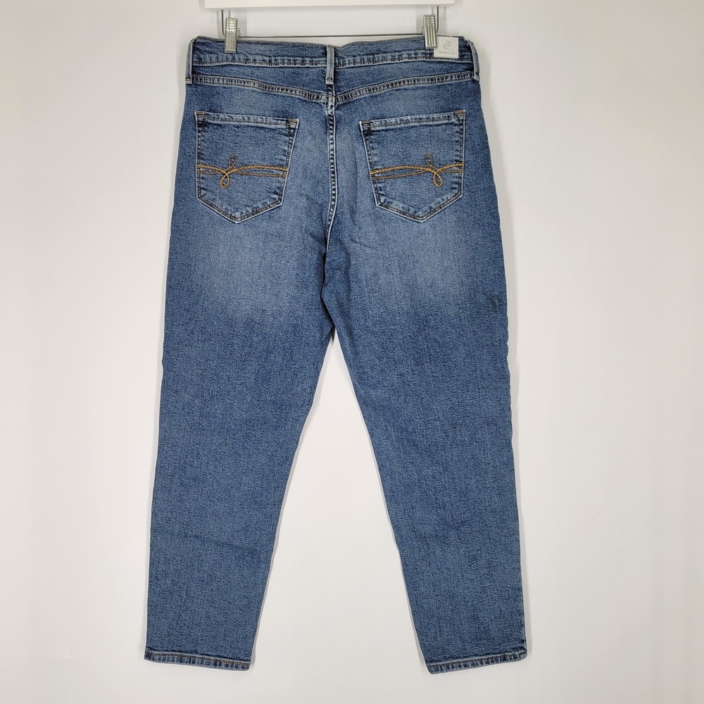 DENIZEN from Levi's Mom Jean Distressed Medium Wash Blue Denim Size 31 x 25 - Picture 8 of 11